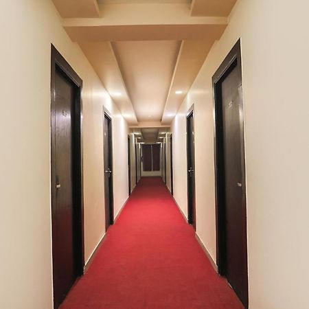 Fabhotel The Diamond ガーズィヤーバード エクステリア 写真